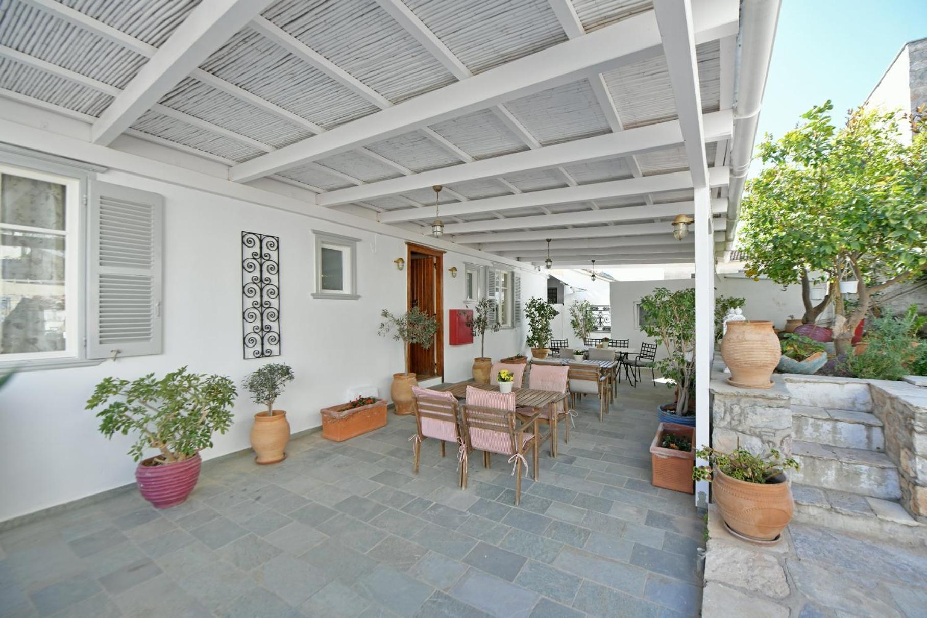 Athina Guesthouse Hydra  Exterior photo