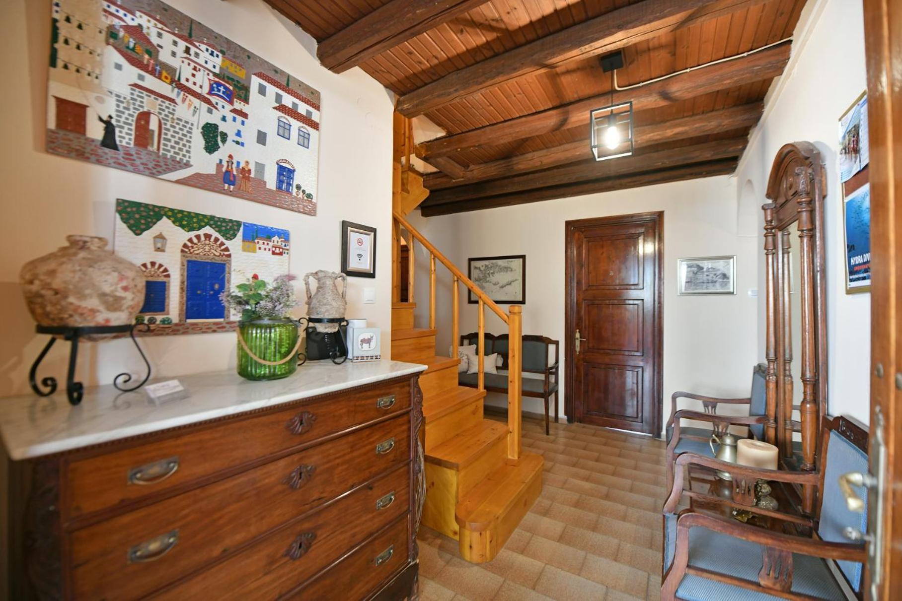Athina Guesthouse Hydra  Exterior photo