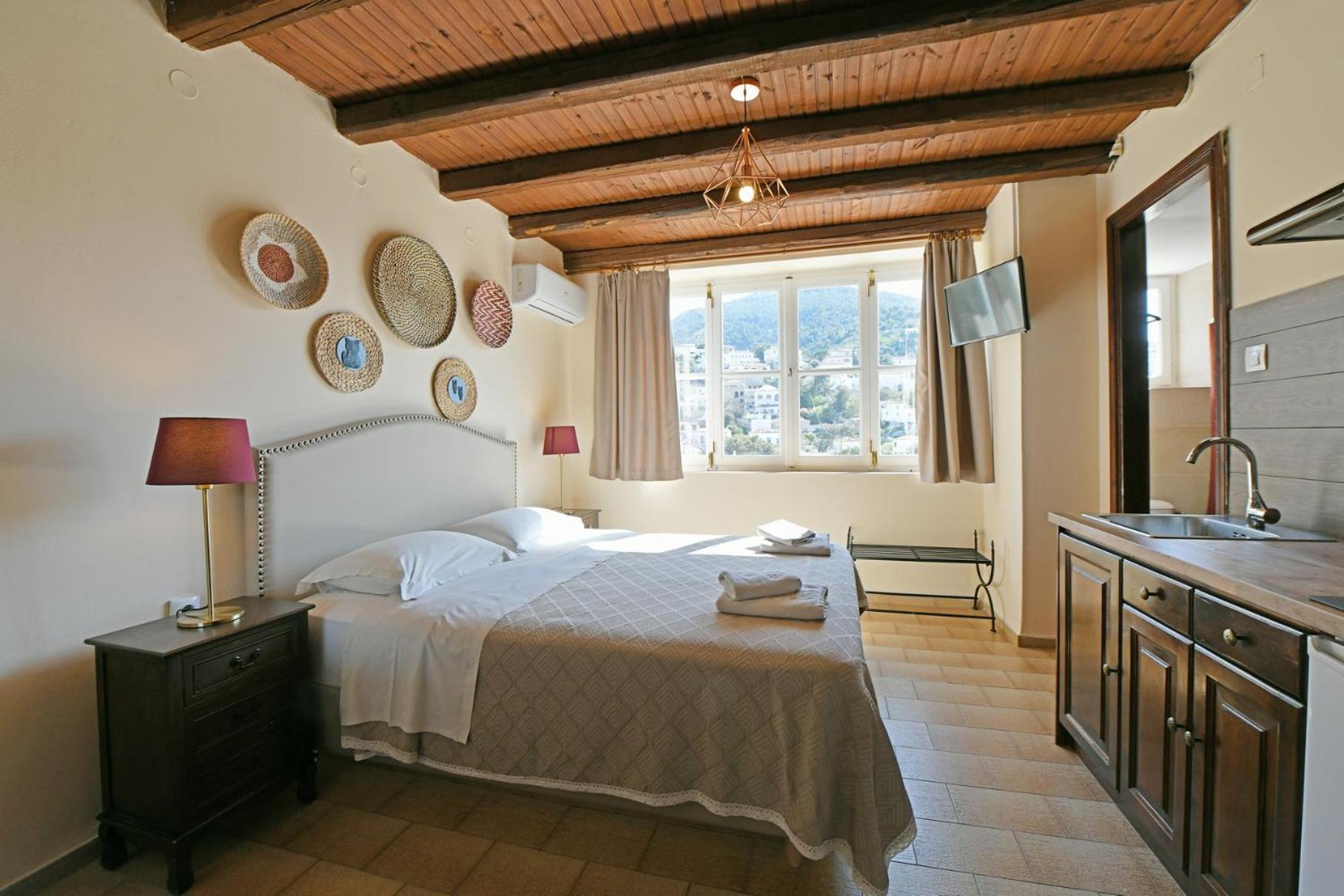 Athina Guesthouse Hydra  Exterior photo