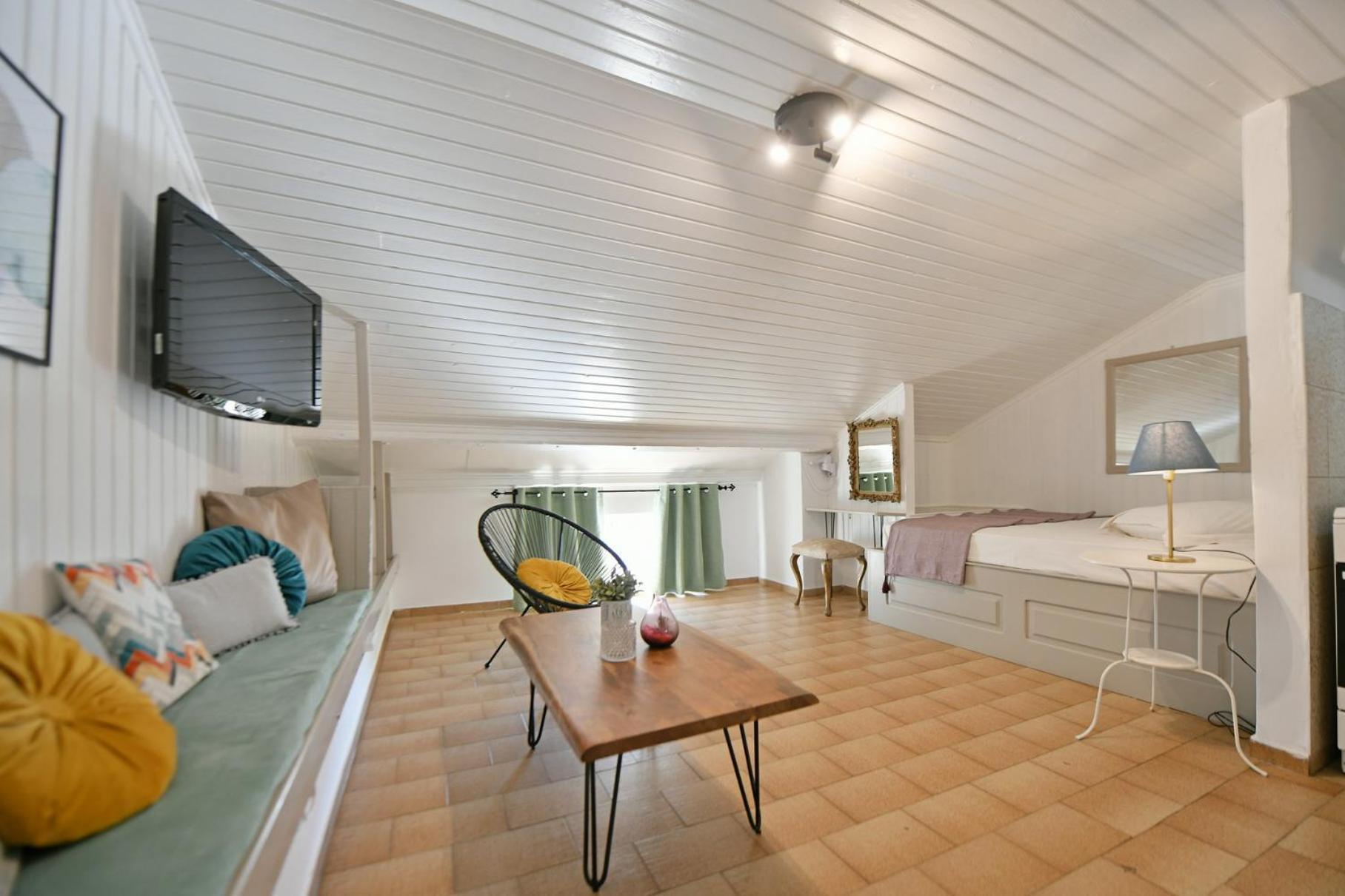 Athina Guesthouse Hydra  Exterior photo