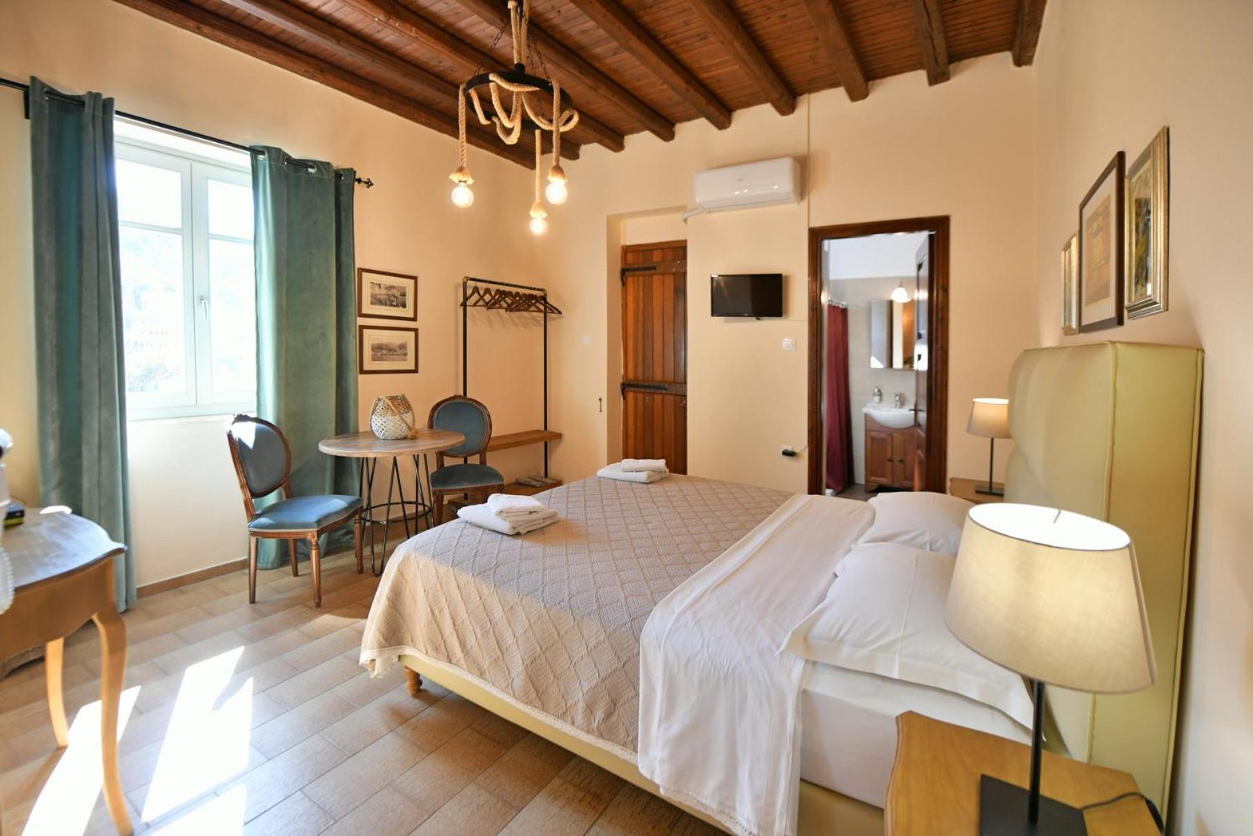Athina Guesthouse Hydra  Exterior photo